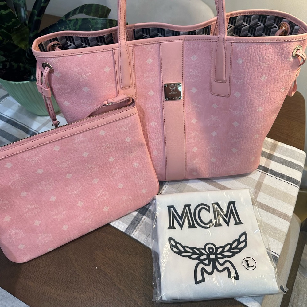 MCM tote